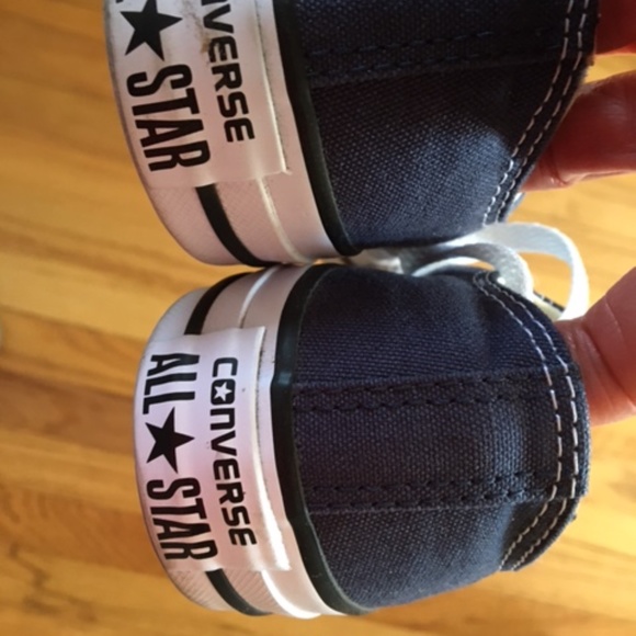 NWOT Converse Chuck Taylor sneakers - Navy W Sz 6 - M Sz 4 - Picture 5 of 10